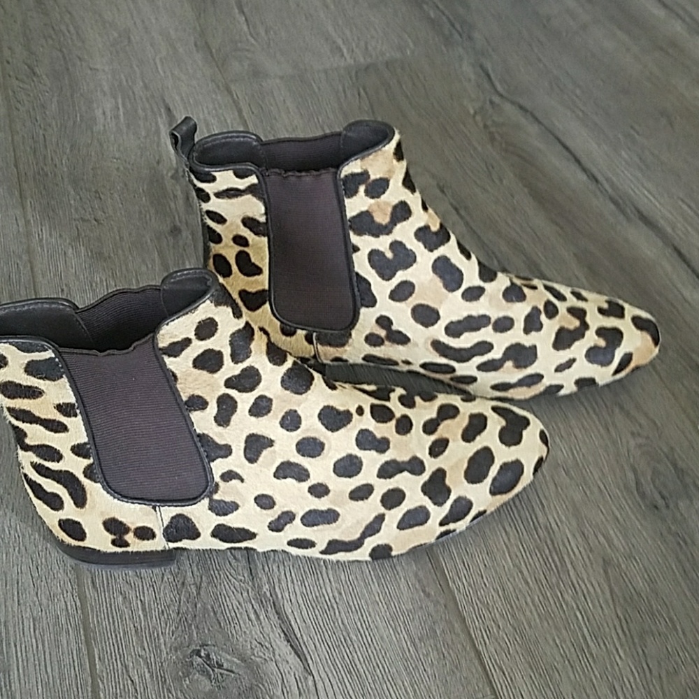 Tory Burch  ankle booties